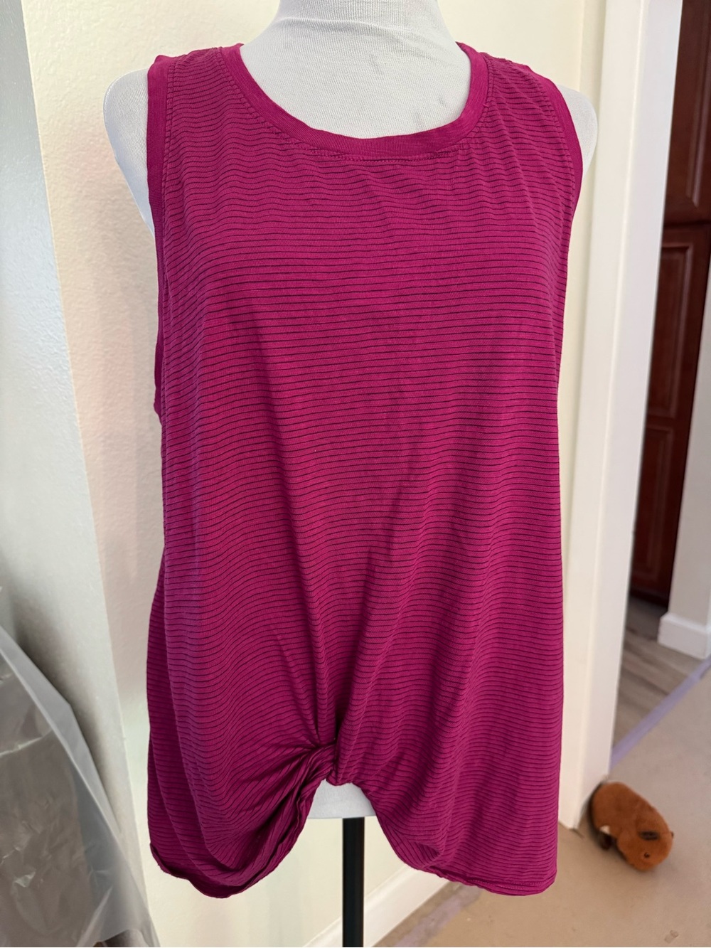 Zella Magenta Knot-Front Sleeveless Tank